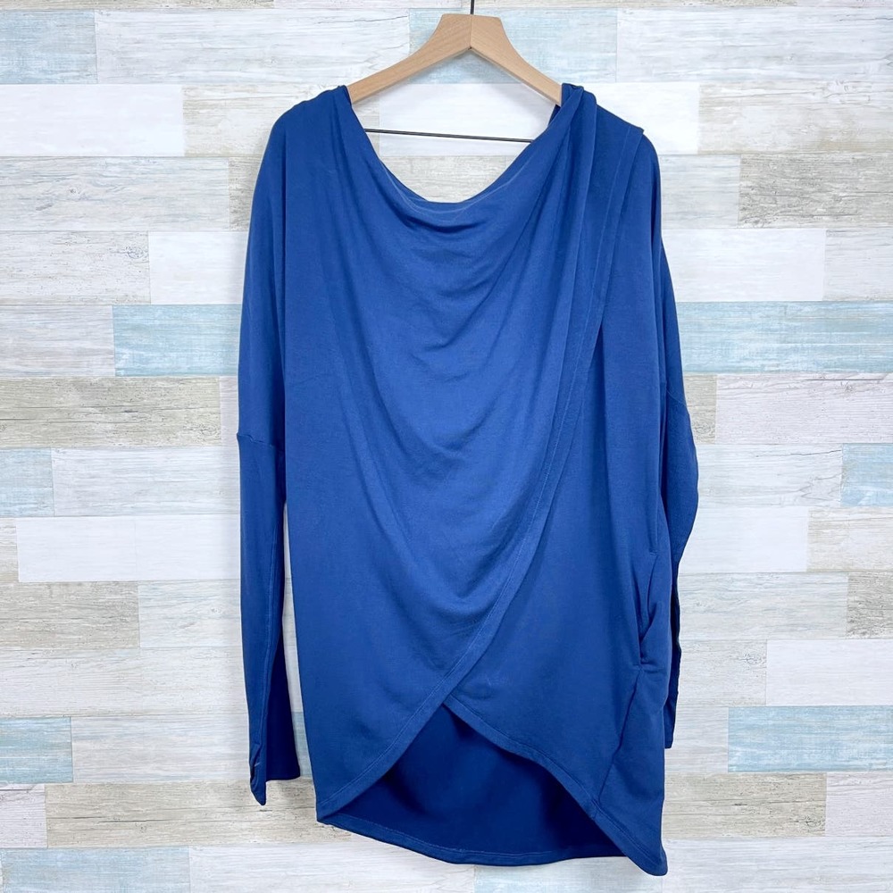 Athleta Purana Wrap Sweatshirt Blue Soft Stretchy Pockets Yoga Womens Large